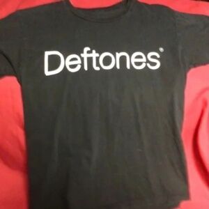 Deftones tshirt